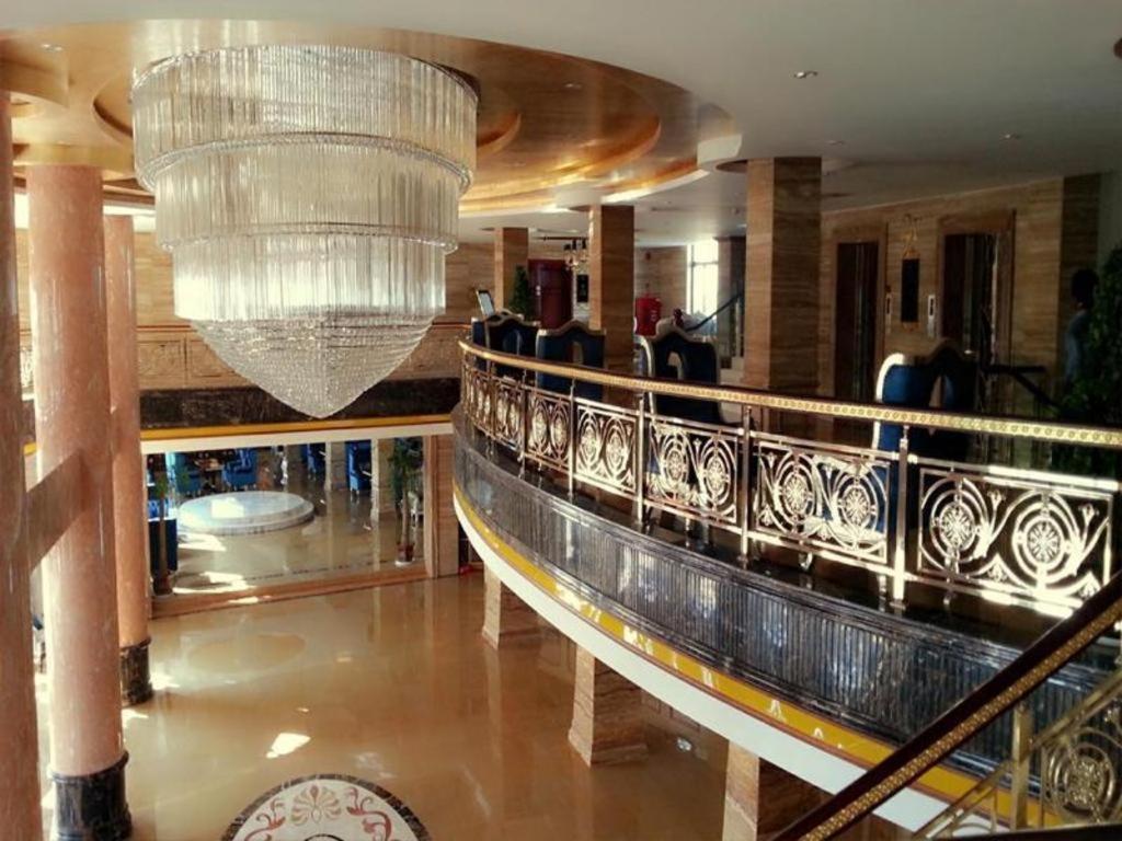 Star World Hotel Naypyidaw Exterior foto